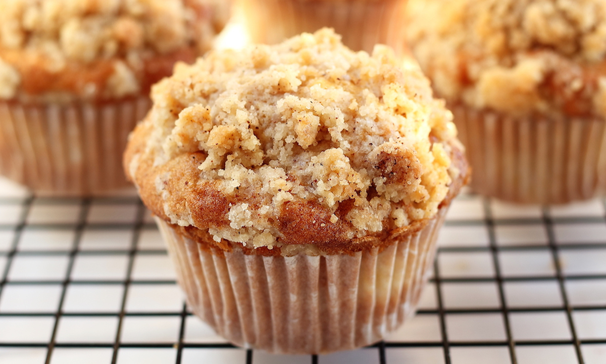 Apple Crumble Muffins